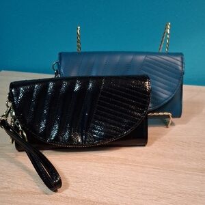 Elegant Black and Teal Women's Clutch Set